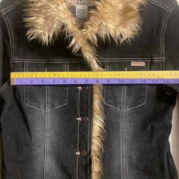 Billabong Women’s Jeans Jacket, Small, Color black denim, with fake fur trim EUC - Picture 15 of 16